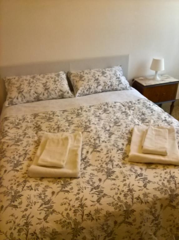Marchese Ugo Bed & Breakfast Palermo Luaran gambar