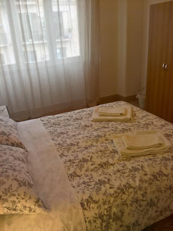 Marchese Ugo Bed & Breakfast Palermo Luaran gambar